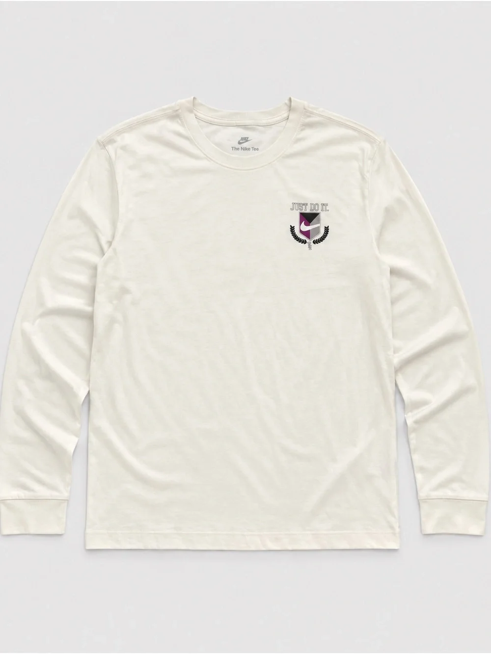 NWT Nike Just Do It Crest Long Sleeve T-Shirt White Men’s M